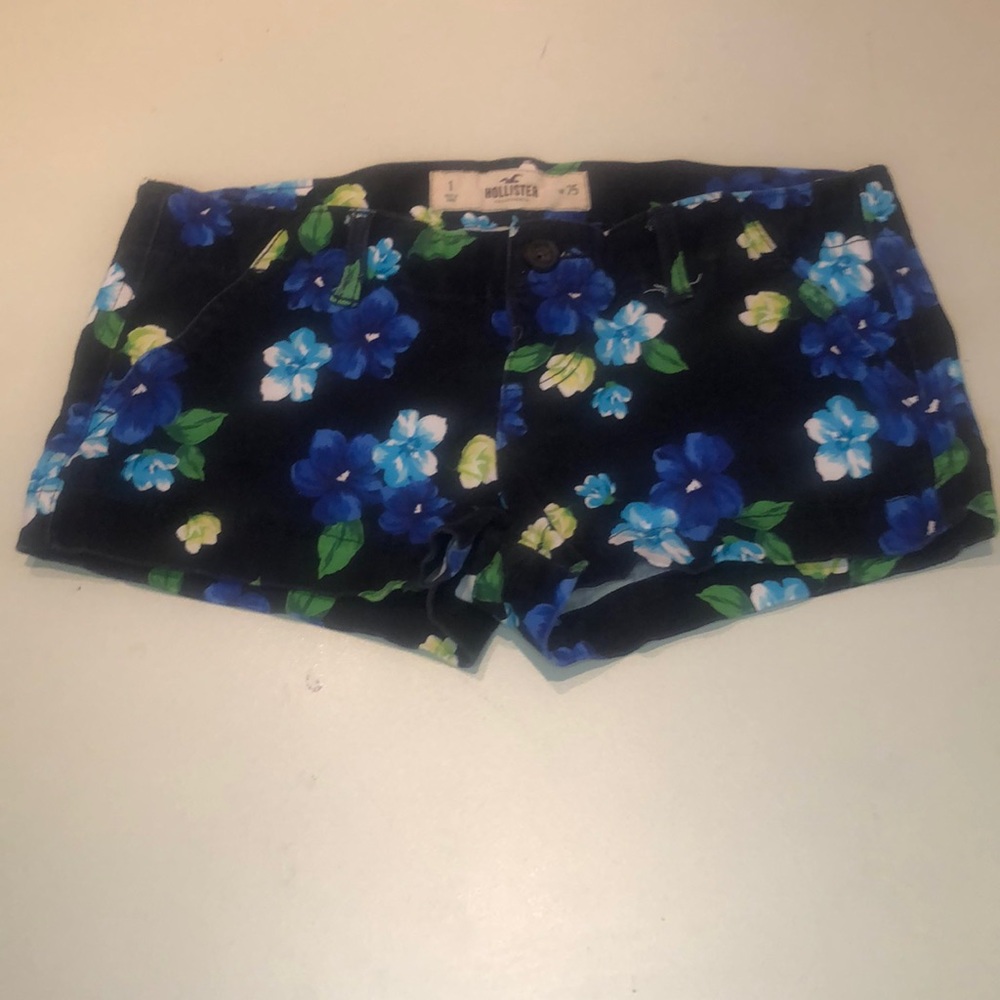 Hollister womens size 1 w25 low rise floral print